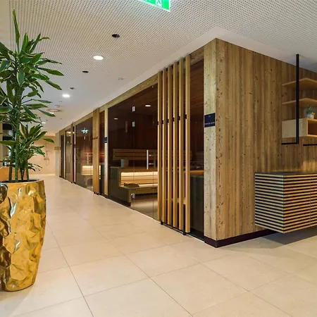 Hotel Western Parkhotel Hagenberg 4*