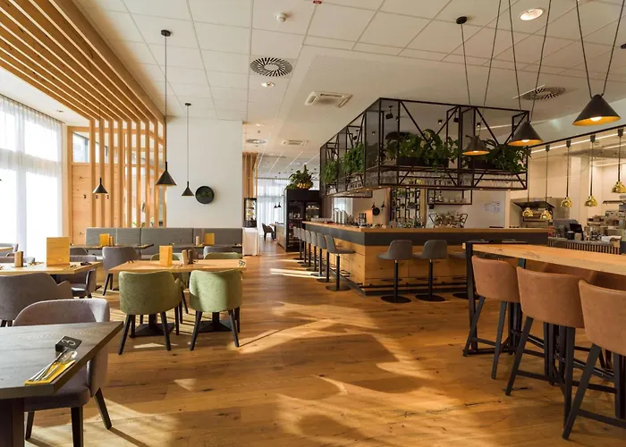 Western Parkhotel Hagenberg فندق Hagenberg im Muhlkreis